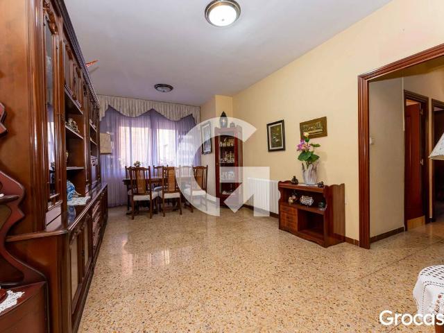 Piso en venta en Centre, Cornellà De Llobregat