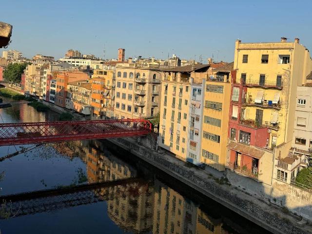 Piso en venta en Barri Vell, Gironès