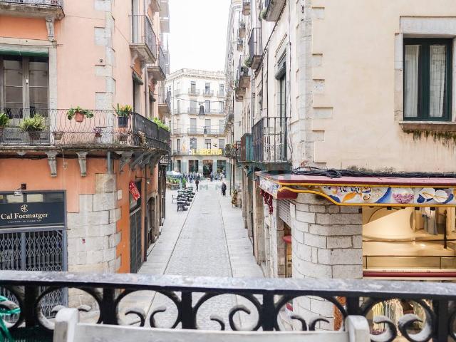 Piso en venta en Barri Vell, Gironès