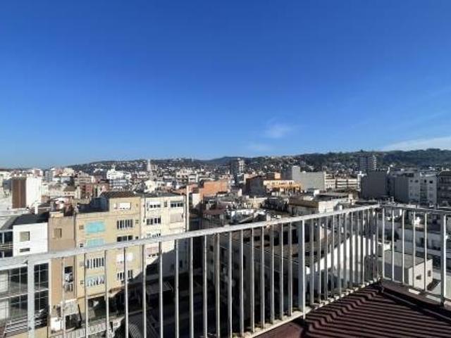 Piso en venta en Barri Vell, Gironès
