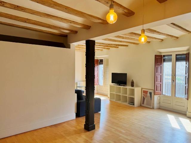 Piso en venta en Barri Vell, Gironès
