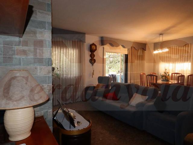 Piso en venta en Cerdanyola Del Vallès, Sant Martí