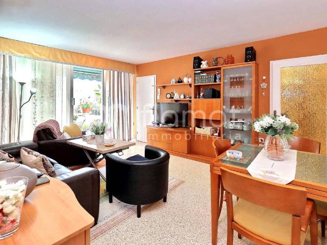 Piso en venta en Cerdanyola Del Vallès, Sant Martí
