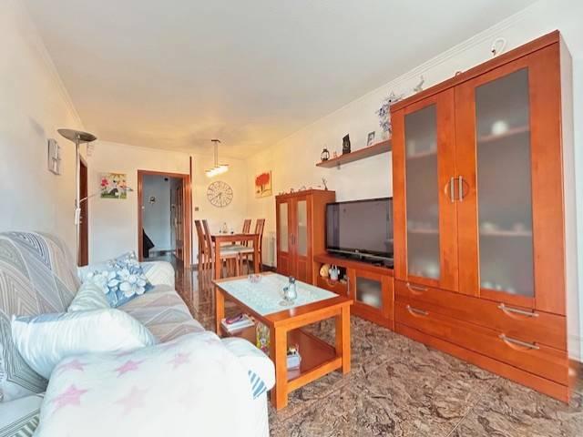 Piso en venta en Cerdanyola Del Vallès, Sant Martí