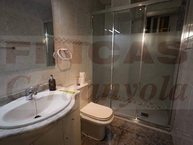 Piso en venta en Sant Martí, Cerdanyola Del Vallès