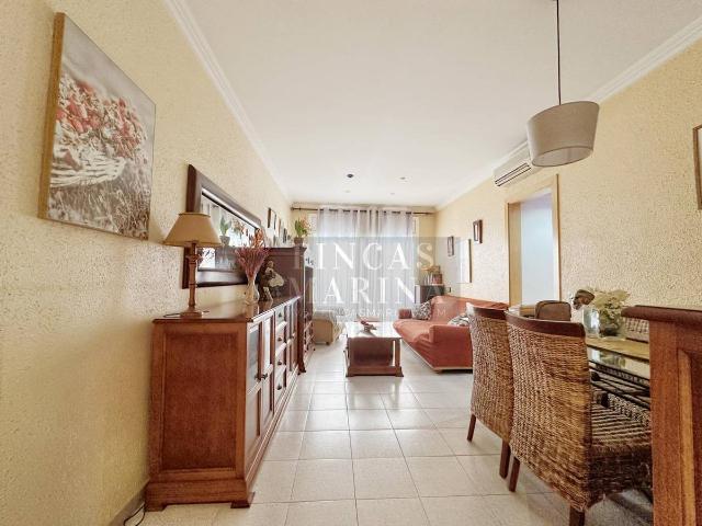 Piso en venta en Gavà, Àngela Roca