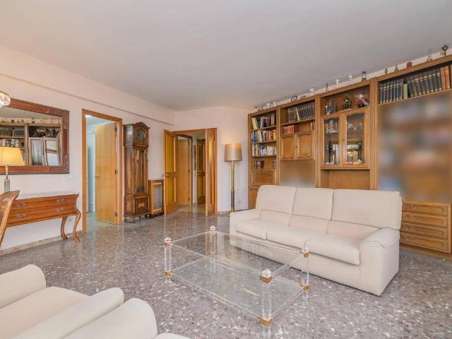 Piso en venta en Centre Històric de Manresa, Bages