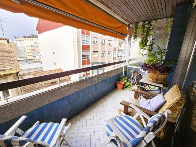 Piso en venta en Centro, Ourense