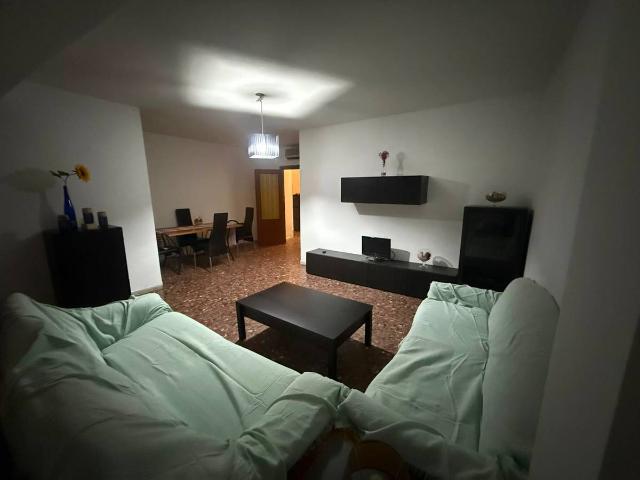 Piso en venta en Almedina, Almería