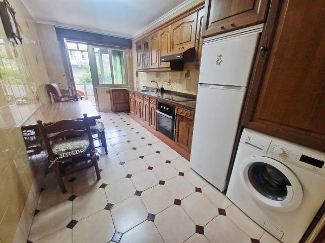 Piso en venta en Avilés, Asturias