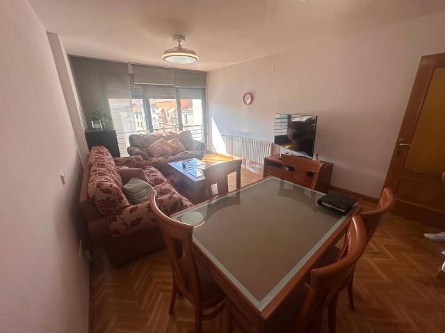 Piso en venta en Cuenca, Barrio de Tiradores