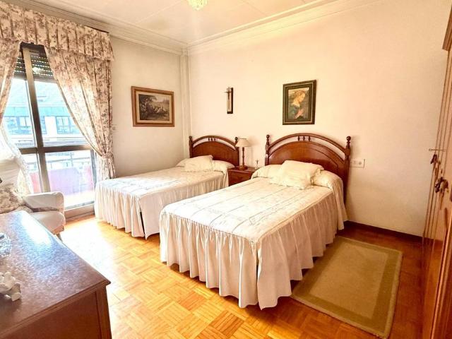 Piso en venta en Centro, Ourense