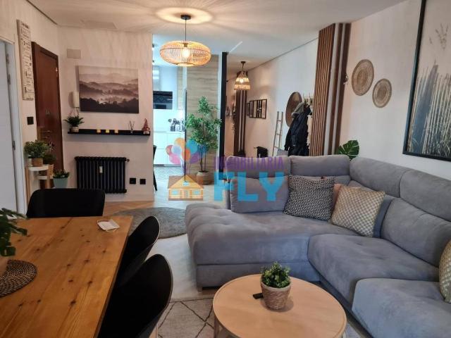 Piso en venta en Ourense, Casco Vello