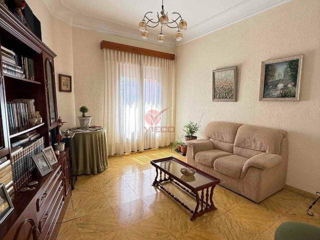 Piso en venta en Cuenca, Barrio de Tiradores