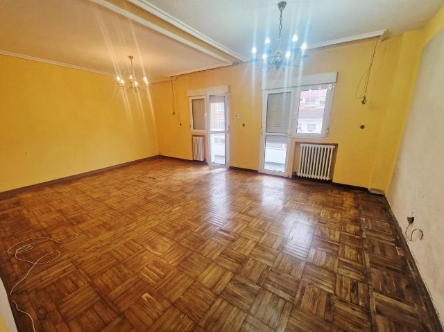 Piso en venta en Avilés, Asturias