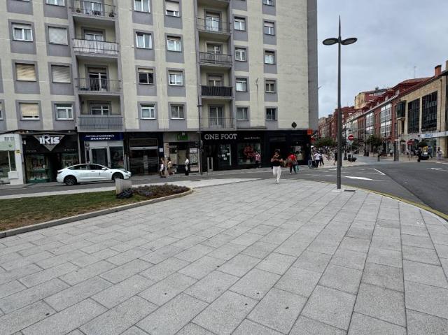 Piso en venta en Avilés, Asturias