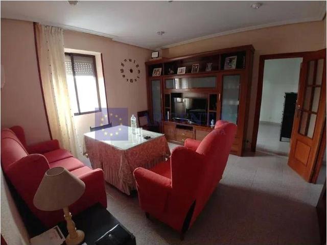Piso en venta en Santiago, Cáceres