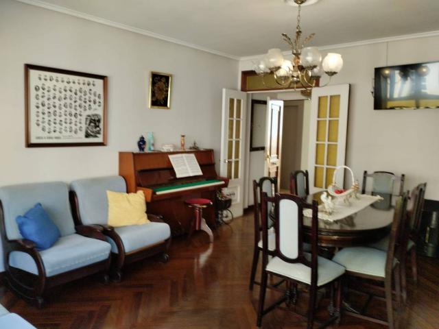 Piso en venta en Laredo
