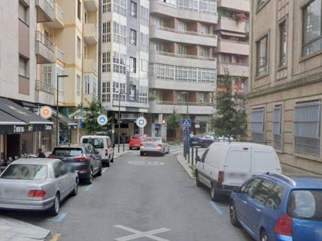 Piso en venta en Ourense, Gomesende