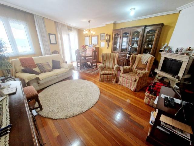 Piso en venta en Avilés, Asturias
