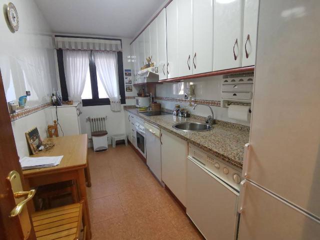 Piso en venta en Avilés, Asturias