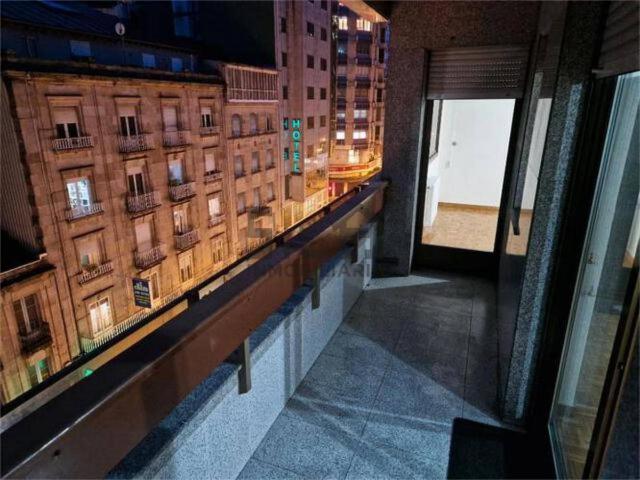 Piso en venta en Ourense, Casco Vello