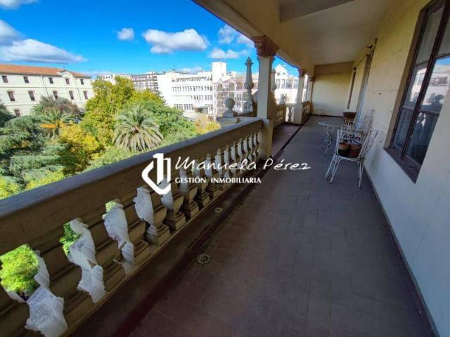 Piso en venta en Santiago, Cáceres
