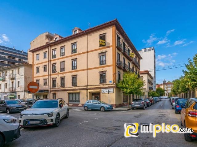 Piso en venta en Laredo