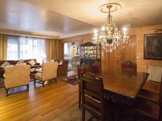 Piso en venta en Centro, Ourense