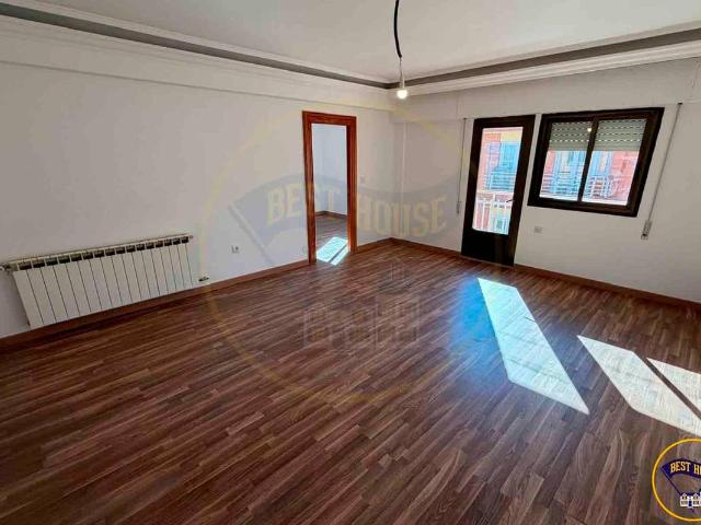 Piso en venta en Barrio de Tiradores, Cuenca