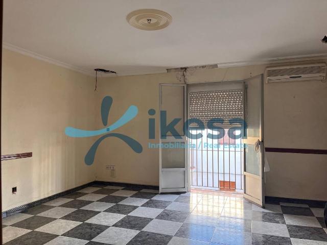 Piso en venta en Utrera, Andalucía