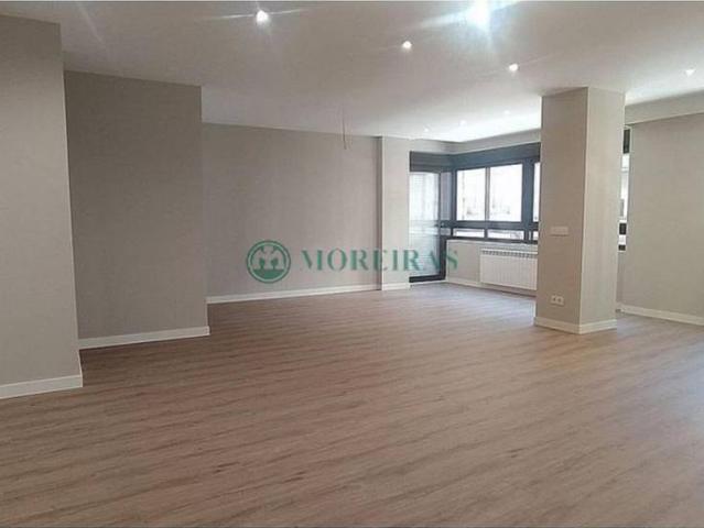 Piso en venta en Centro, Ourense