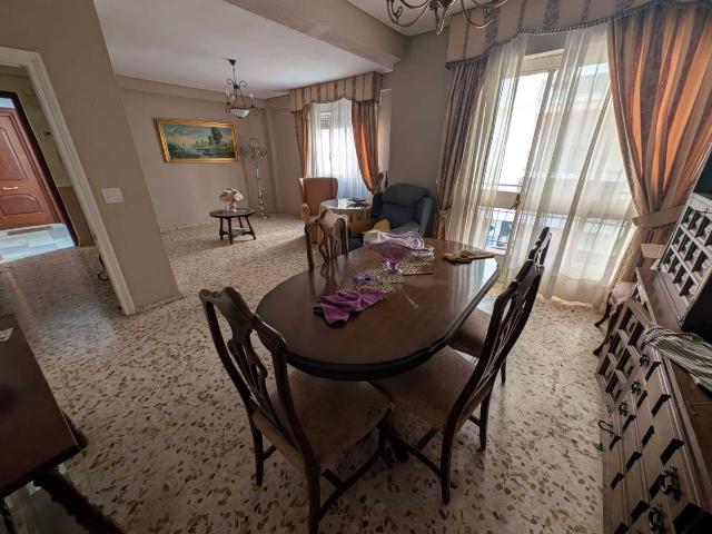 Piso en venta en Zona 2 (Centro y San Francisco), Lucena