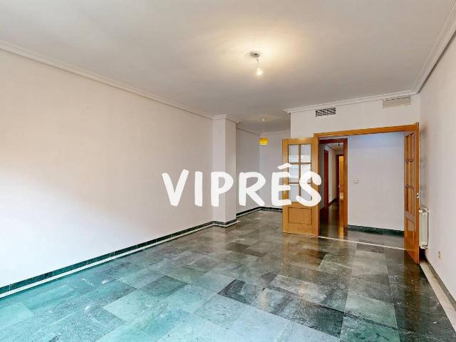 Piso en venta en Cáceres, Extremadura