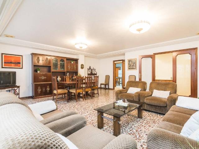Piso en venta en Elche, Pisos Blaus