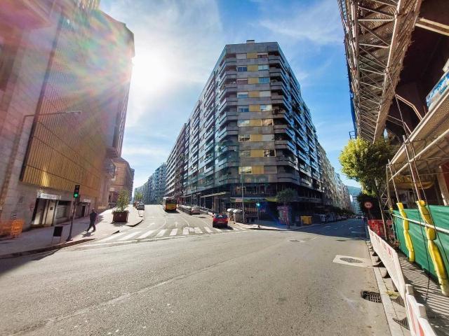 Piso en venta en Centro, Ourense