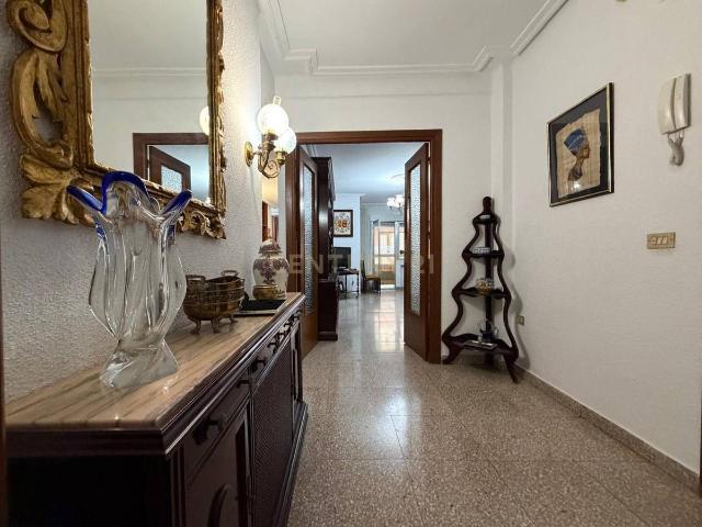 Piso en venta en Santiago, Cáceres