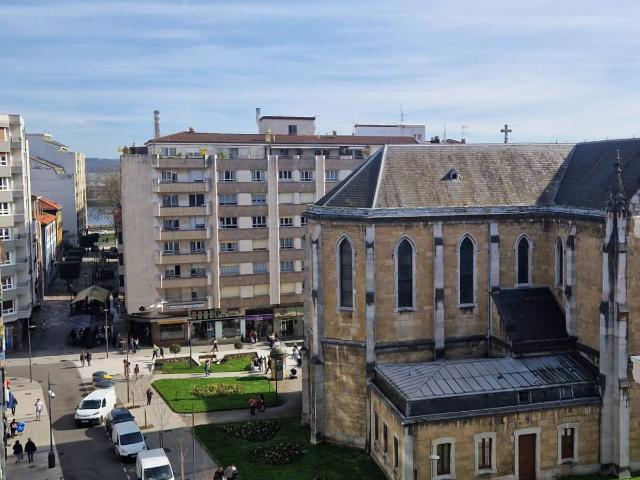 Piso en venta en Avilés, Asturias