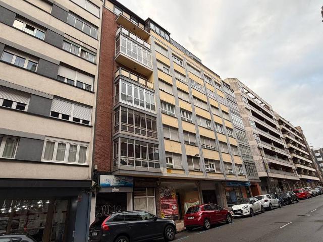 Piso en venta en Avilés, Asturias