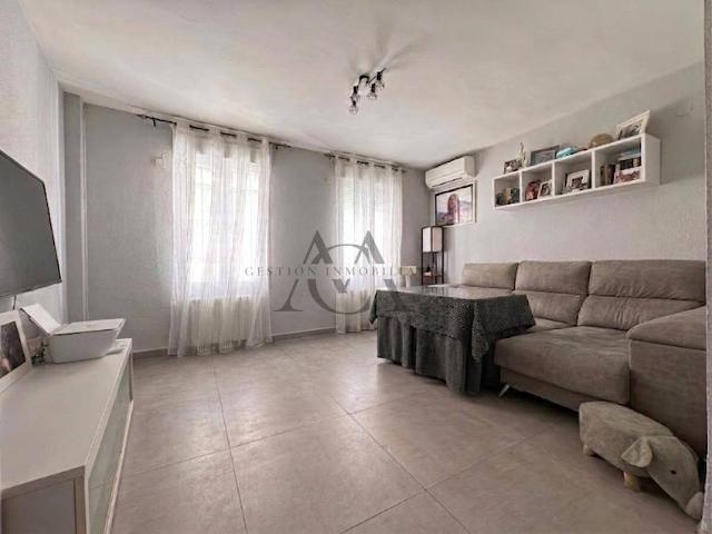 Piso en venta en Zona 2 (Centro y San Francisco), Lucena