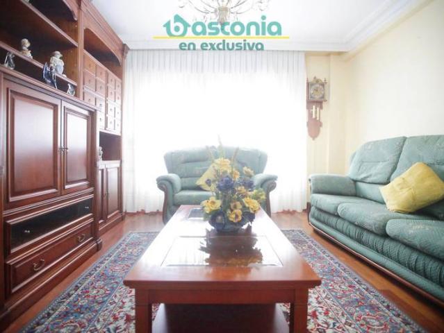 Piso en venta en Ariz, Basauri