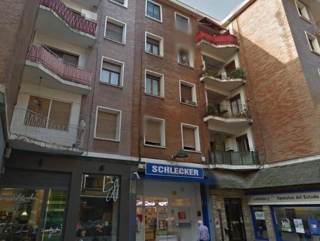 Piso en venta en Basauri, Urbi