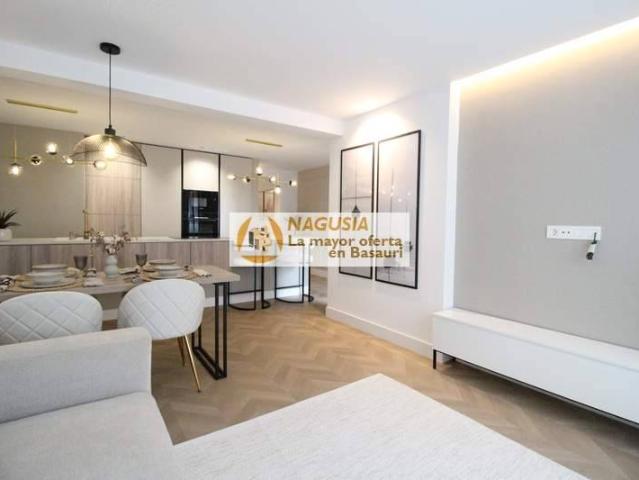 Piso en venta en Ariz, Basauri
