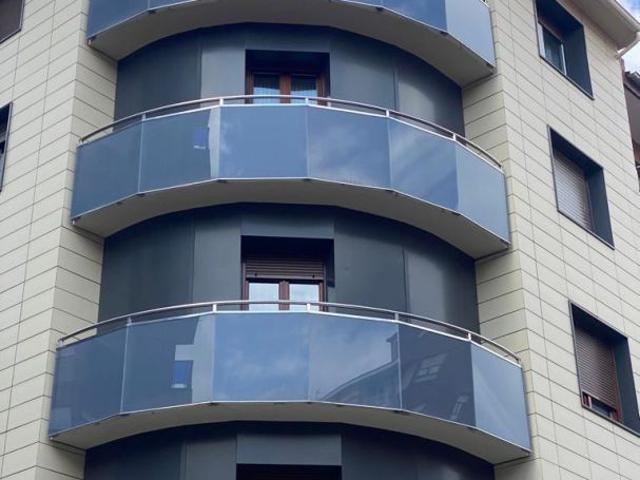 Piso en venta en Basauri, Urbi