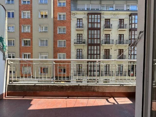 Piso en venta en Correos, Santander