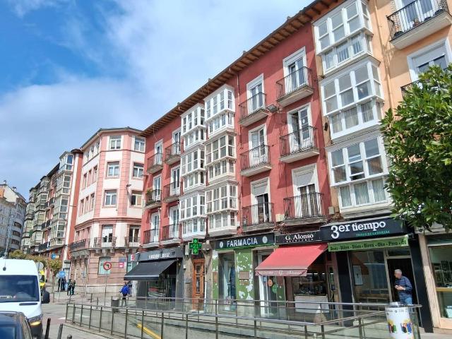 Piso en venta en Correos, Santander