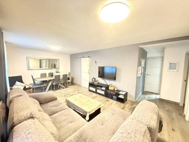 Piso en venta en Azuqueca De Henares, Guadalajara