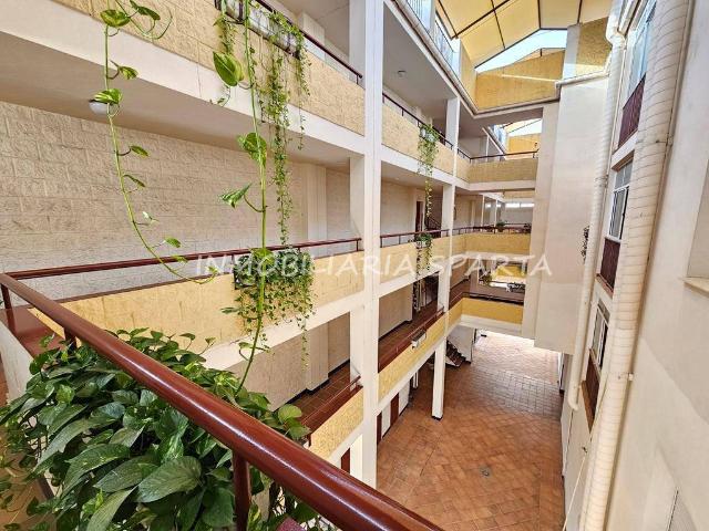 Piso en venta en Camas, Andalucía