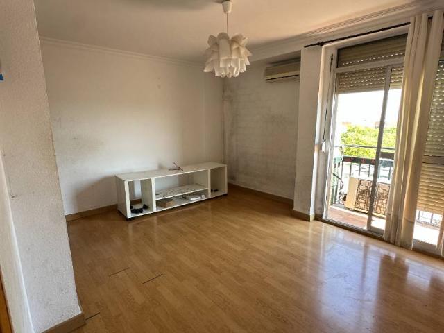 Piso en venta en Camas, Andalucía