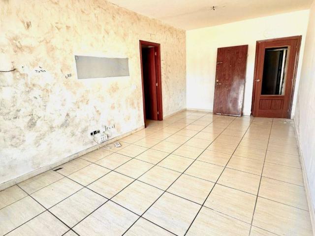Piso en venta en Camas, Andalucía
